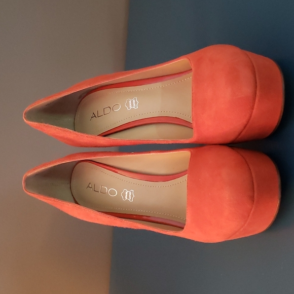 Brand new ALDO 'Capecoral' Terra-cotta suede 5" platform heels size 7 circa 2012 - Picture 6 of 10